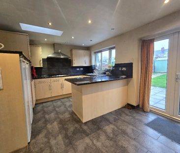 3 Bed Semi-detached house For Rent - Photo 5