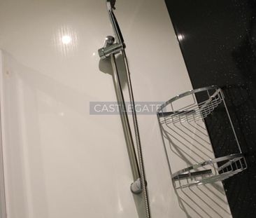 7 bedroom flat share to rent - Photo 5