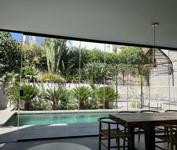 Alquiler de casa o chalet independiente en Urbanizacion Nueva Andal... - Photo 4