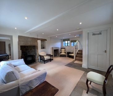 Amber Mill Furniture Cottage - Photo 2