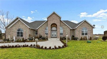 For Lease - 576 Barcovan Beach Road, Quinte West, Ontario - Photo 4