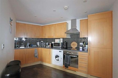 Station Avenue, Southend-on-sea, SS2 - Photo 2