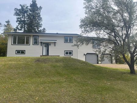 Acreage in Ponoka County! - Photo 3