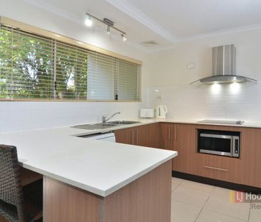 Villa 4/121-137 Port Douglas Road, Port Douglas, Qld 4877 - Photo 6