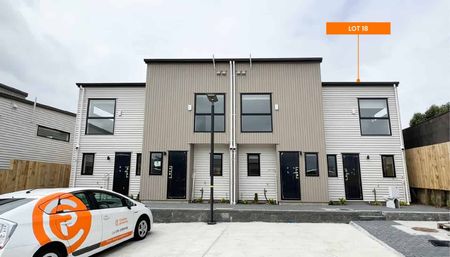 18/237 Swanson road, Henderson, - Photo 2