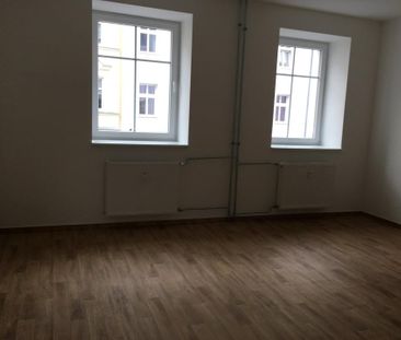 2-Raumwohnung mit EBK in Bahnhofsnähe - Foto 1