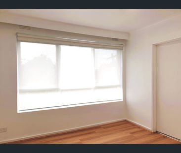 6/11 Adelaide Street, Murrumbeena, Vic 3163 - Photo 6