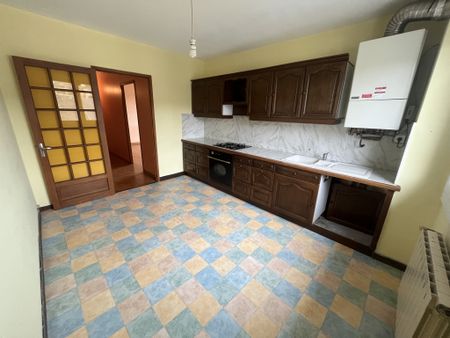 Location Appartement 3 pièces 74m² RODEZ 12000 - Photo 3
