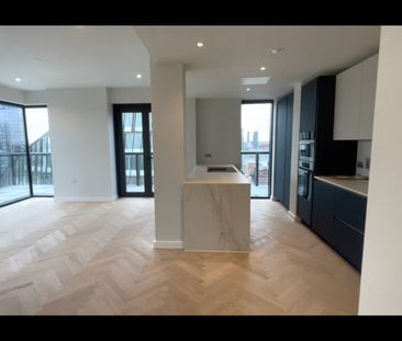 3 Bed Penthouse, Aspin Lane, M4 - Photo 2