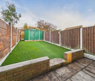 2 bedroom terraced house to rent - Photo 3