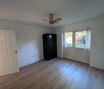 2 bedroom maisonette to rent - Photo 4