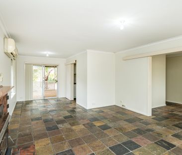 35 Batavia Place, Kallaroo WA 6025 - House For Rent | Domain - Photo 4