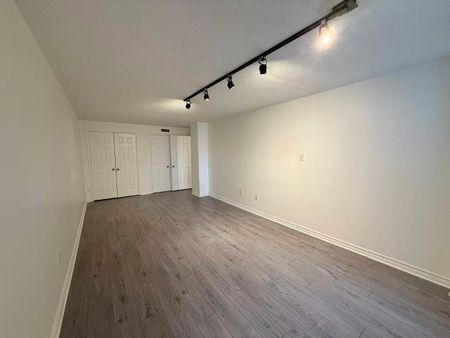 For Lease - 360 Bloor Street Unit# 411, Toronto, Ontario - Photo 5