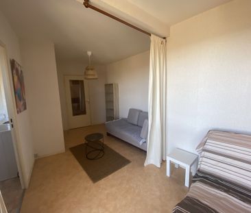 Location Appartement 1 pièce 31m² LE CREUSOT 71200 - Photo 4