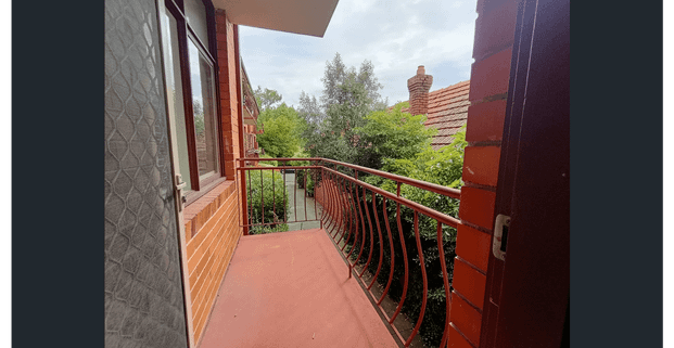 Spacious one Bedroom Apartment - Photo 1