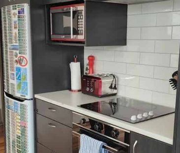 Three Bedroom Home Paraparaumu - Photo 2