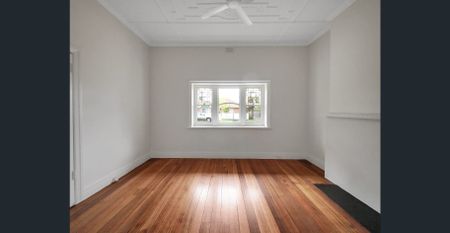 53 Belmont Rd, Ivanhoe, Vic 3079 - Photo 2