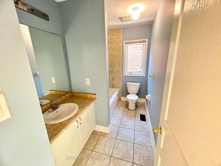 For Lease - 211 Elbern Markell Drive, Brampton, Ontario - Photo 5