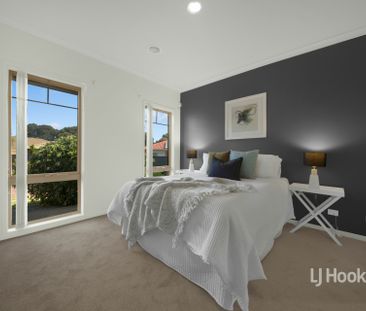 8 Tanner Mews, Point Cook VIC, Belconnen - Photo 4
