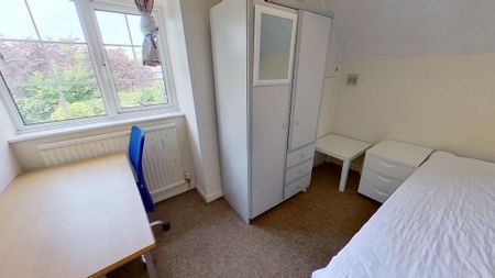 5 bedroom semi-detached house to rent - Photo 5