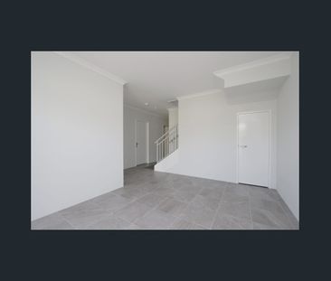 35B Apara Way, Nollamara, WA 6061 - Photo 4