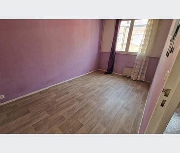 Appartement à Louer à LILLE 695 € - Photo 3