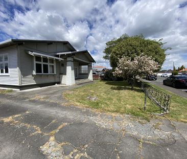 Centrally located on Southland Road - Photo 2