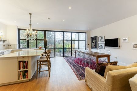 4 bedroom semi-detached house to rent - Photo 4