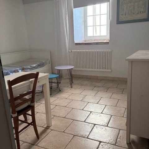 Studio à louer au 1er novembre 2026, rue du Bourg 15, à Montricher - Photo 1