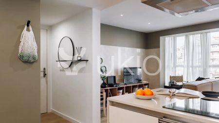 Apartamento de alquiler en Carrer de Tamarit, Sant Antoni - Photo 3