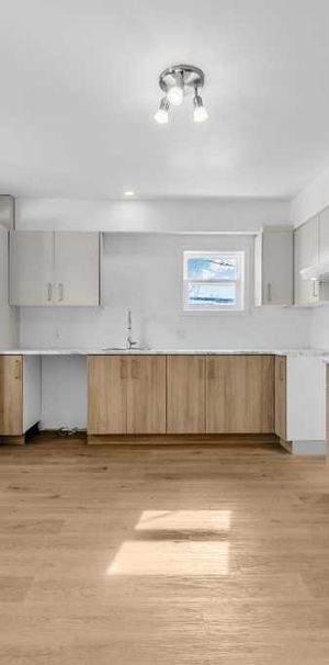 Logement 5 1/2 disponible à St-Jérôme - Photo 1