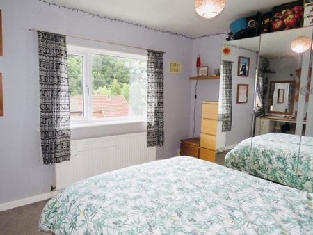 Grove Crescent, Halifax, Luddendenfoot - Photo 4