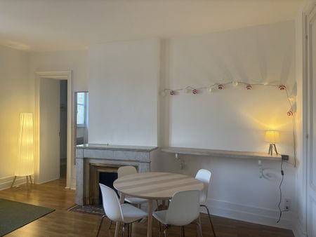 Location Appartement 2 pièces 62m² BORDEAUX 33000 - Photo 3