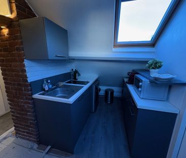 Location Appartement 1 pièce 13m² ORLEANS 45000 - Photo 4