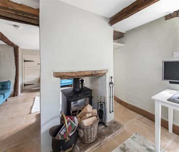 3 bedroom cottage to rent - Photo 2