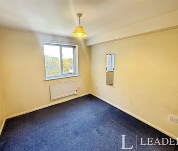 2 bedroom apartment to rent Dadswood, Harlow, CM20 - Photo 5