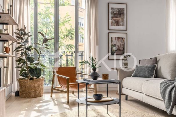 5 room luxury Flat for rent in Madrid, Community of Madrid - Photo 1