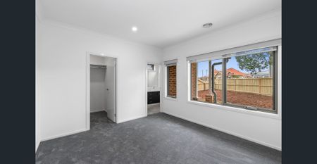 Contemporary living at a convenient location - Photo 5