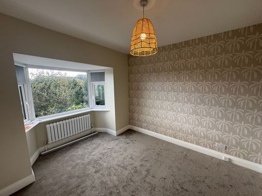 2 bed flat to rent in Wickham Avenue, Bexhill-On-Sea, TN39 - Photo 1