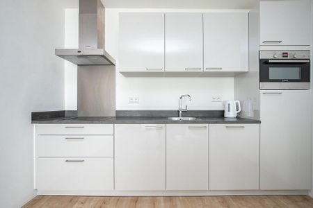 Appartement te huur: Koningin Wilhelminaplein 832 1062 KS Amsterdam - Foto 4