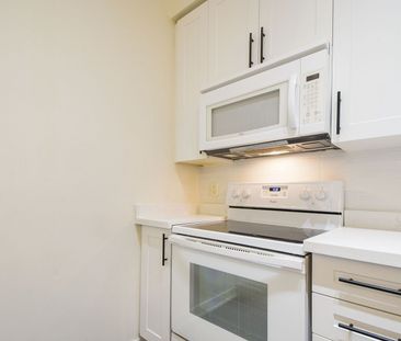 For Lease - 4070 Confederation Parkway Unit# 606, Mississauga, Ontario - Photo 6