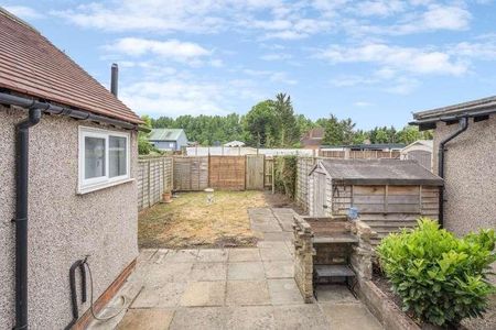 Oxford Road, Gerrards Cross, SL9 - Photo 3