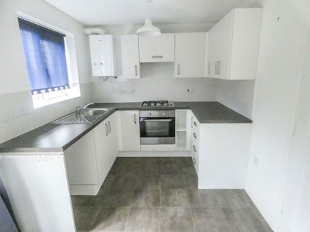 Lindsay Street, Hetton-le-Hole, Houghton Le Spring, Tyne and Wear, DH5 9AT - Photo 3