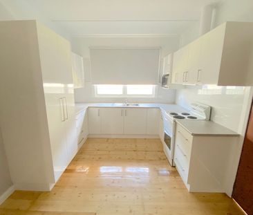 QUIET LOCATION - SUNNY OUTLOOK - Photo 5