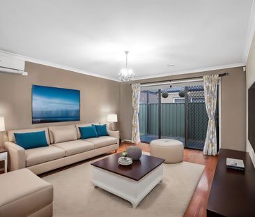 Modern Comfort and Family Convenience in Prime Wyndham Vale Location! - Photo 1