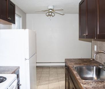 Unit 102, 3811 54 Avenue, Red Deer, Alberta - Photo 5