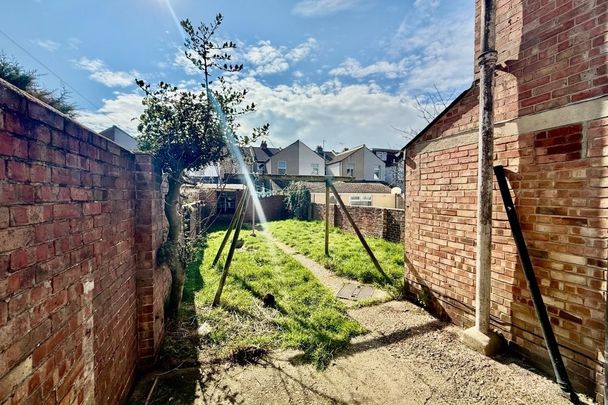 Chichester Road - Photo 1