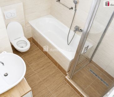 Pronájem bytu 4+1 96 m², Na hlavní 89, Praha - Photo 6