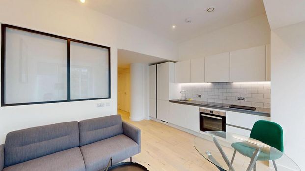 Studio to rent - Photo 1