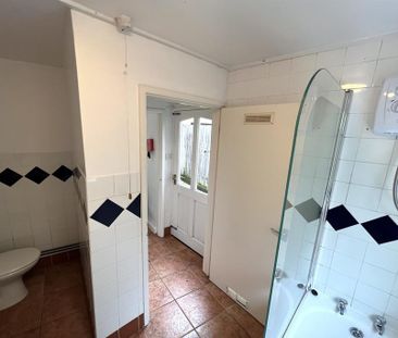 4 bedroom terraced house to rent - Photo 5